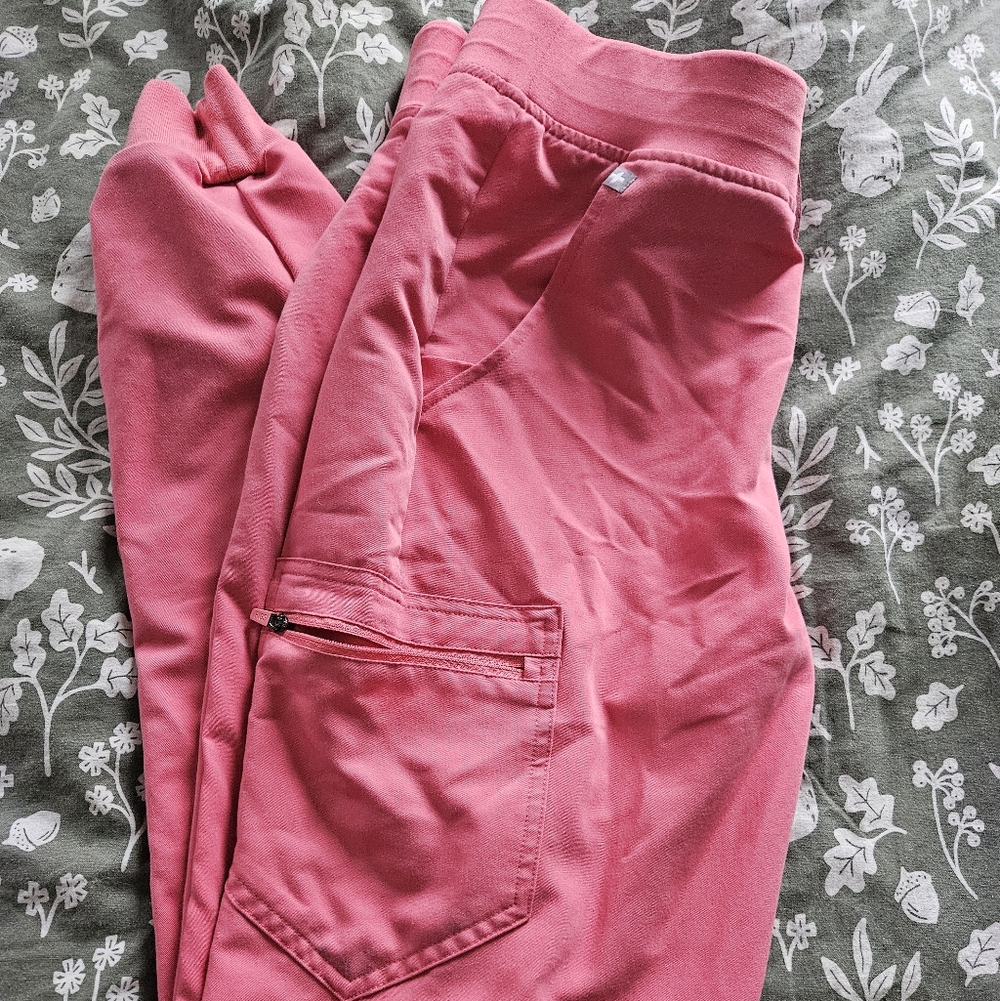 Desert Rose Figs Joggers